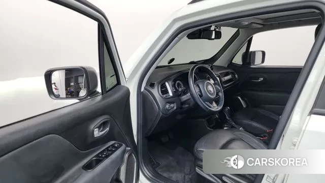 Jeep Renegade id 3551559 из Кореи 20