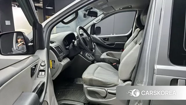 Hyundai The New Grand Starex id 2891346 из Кореи 20