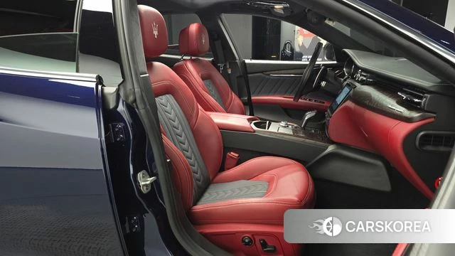 Maserati Quattroporte id 4520137 из Кореи 35