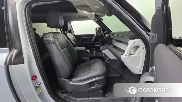 Land Rover Defender (L663) id 3524172 из Кореи 20