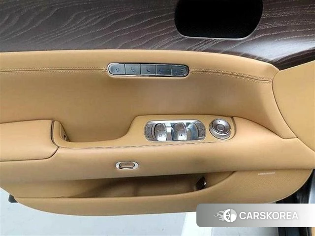 Genesis G90 (RS4) id 4735297 из Кореи 19