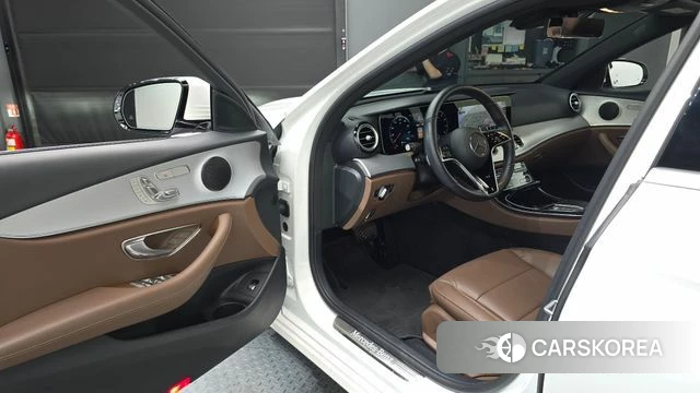 Mercedes-Benz E-Class W213 id 4567654 из Кореи 34