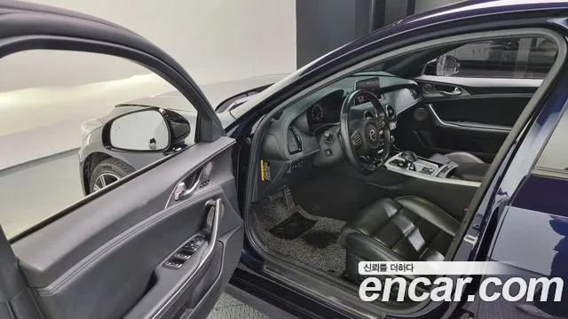 Kia Stinger id 2307108 из Кореи 20