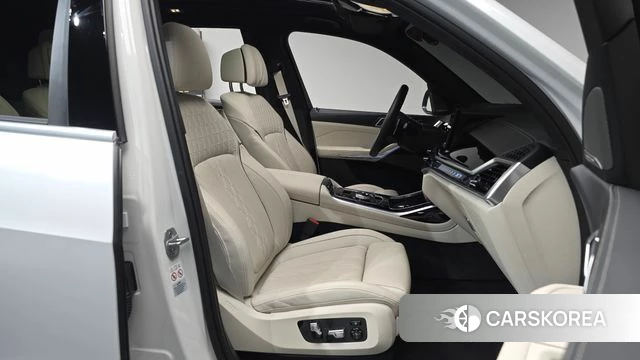 BMW X7 (G07) id 4720141 из Кореи 38