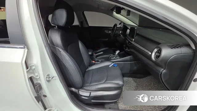 Kia Come New K3 id 3608072 из Кореи 20