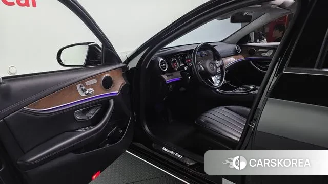 Mercedes-Benz E-Class W213 id 3460201 из Кореи 20