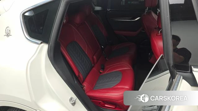 Maserati Levante id 4642332 из Кореи 34