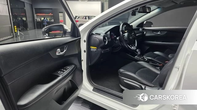 Kia Come New K3 id 3853898 из Кореи 20