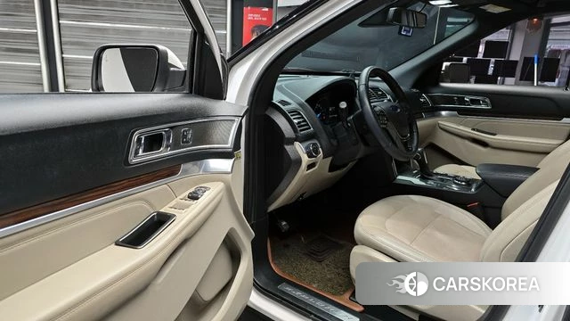 Ford Explorer id 3917407 из Кореи 20