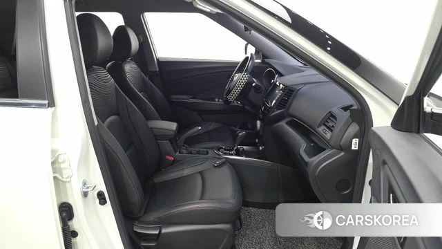 Ssangyong Tivoli Air id 4385028 из Кореи 32