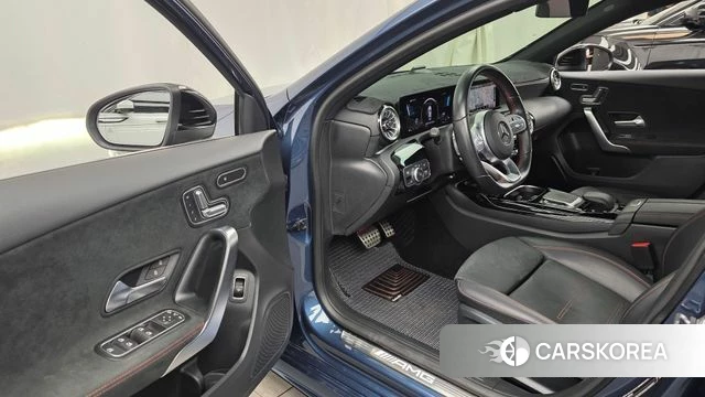 Mercedes-Benz A-Class W177 id 4646796 из Кореи 31