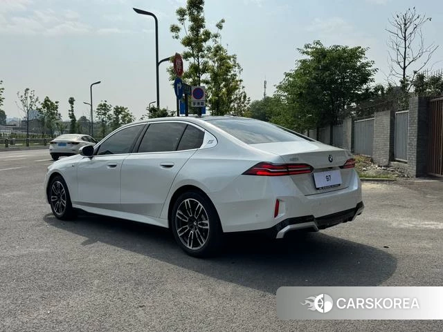 BMW 5 series id 4290143 из Китая 10