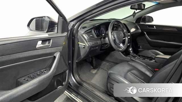 Hyundai Sonata New Rise Hybrid id 4672853 из Кореи 30