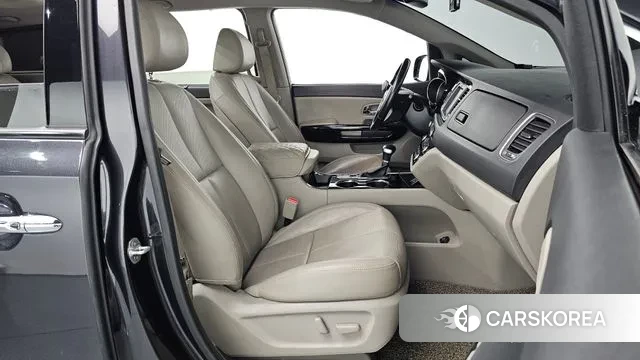 Kia The New Carnival id 3233808 из Кореи 20