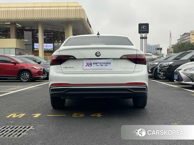 Volkswagen Sagitar id 4264200 из Китая 17