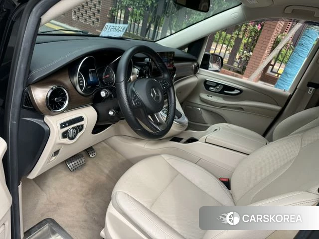Mercedes-Benz V-class id 4367473 из Китая 25