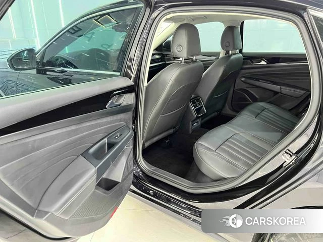 Volkswagen Passat id 4276479 из Китая 21