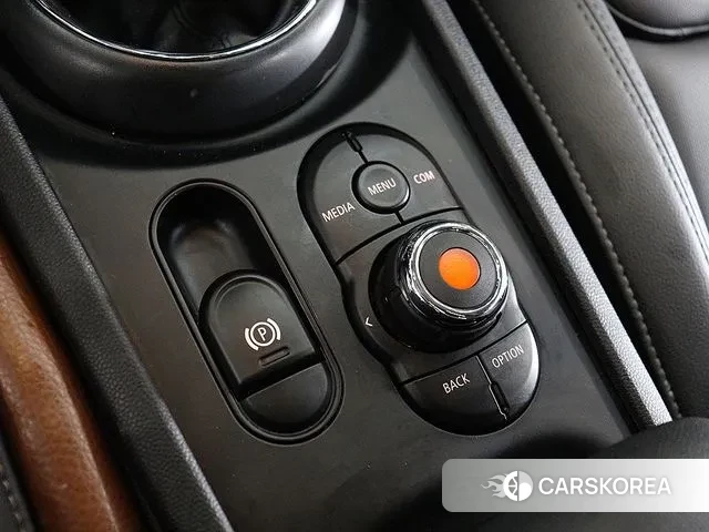 Mini Cooper Clubman id 3188126 из Кореи 19