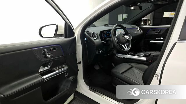 Mercedes-Benz GLA - Class H247 id 4396552 из Кореи 34