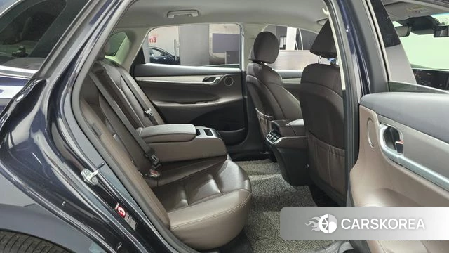Hyundai The New Grandeur IG id 4784911 из Кореи 32