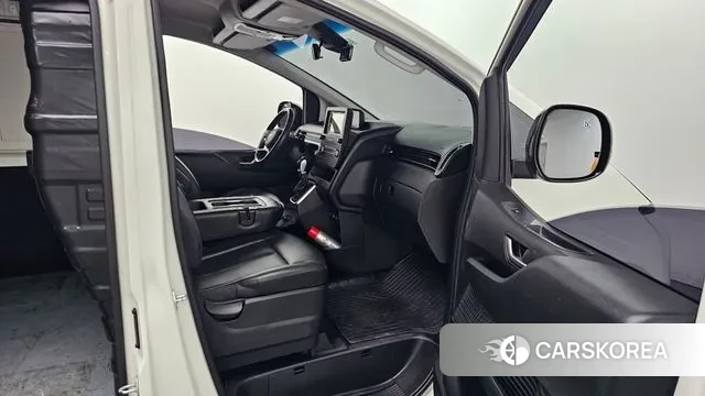 Hyundai Staria id 3306858 из Кореи 20