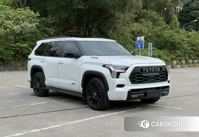 Toyota Sequoia id 4274601 из Китая 20