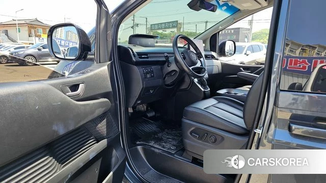 Hyundai Staria id 4330045 из Кореи 20