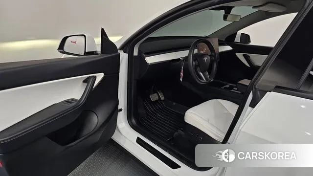 Tesla Model Y id 3741262 из Кореи 20