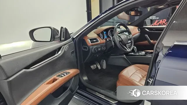 Maserati Ghibli id 3324923 из Кореи 20