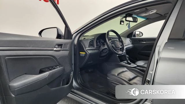 Hyundai Avante AD id 3894338 из Кореи 20