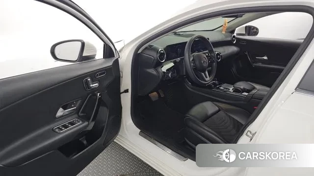 Mercedes-Benz A-Class W177 id 3214800 из Кореи 20