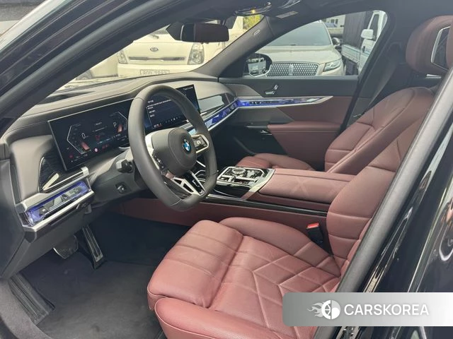 BMW 7 Series (G70) id 4194046 из Кореи 20