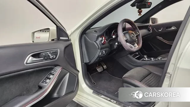 Mercedes-Benz A-Class W176 id 3631960 из Кореи 20