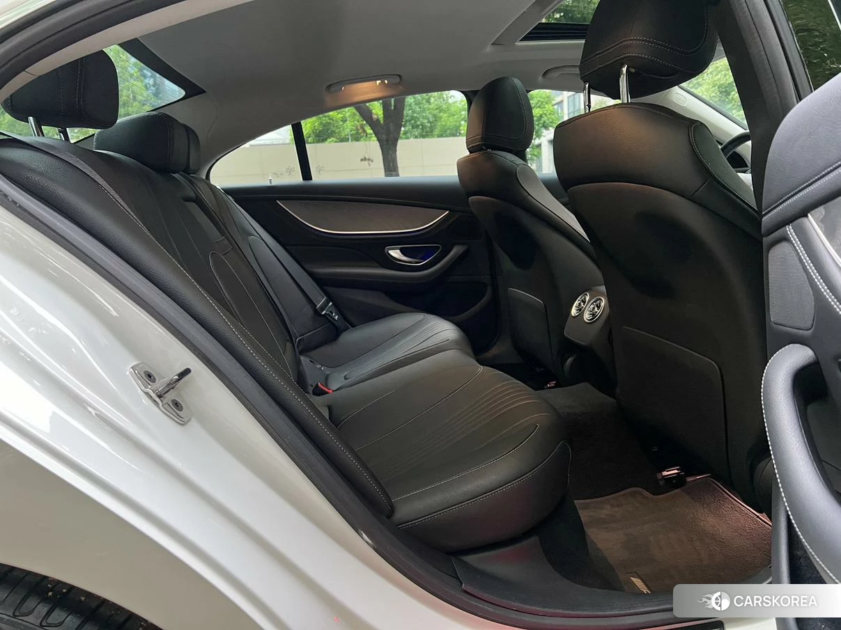 Mercedes-Benz CLS id 4487355 из Китая 22