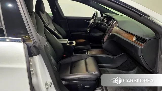 Tesla Model S id 3562623 из Кореи 20