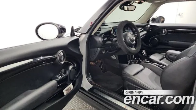 Mini Cooper S id 2921234 из Кореи 20