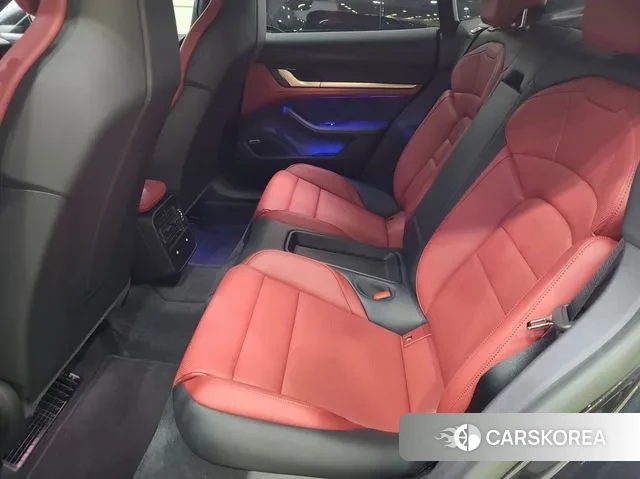 Porsche Taycan id 3706845 из Кореи 20