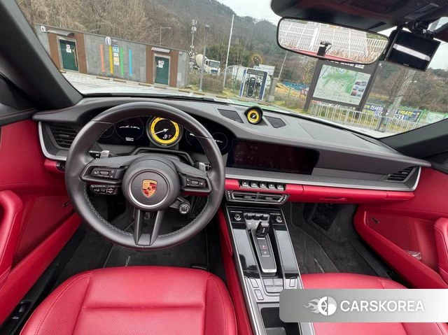 Porsche 911(992) id 3889294 из Кореи 13