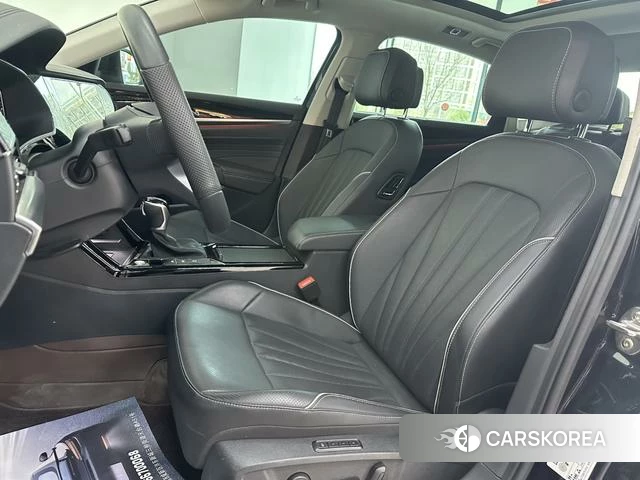 Volkswagen Passat id 4261482 из Китая 21