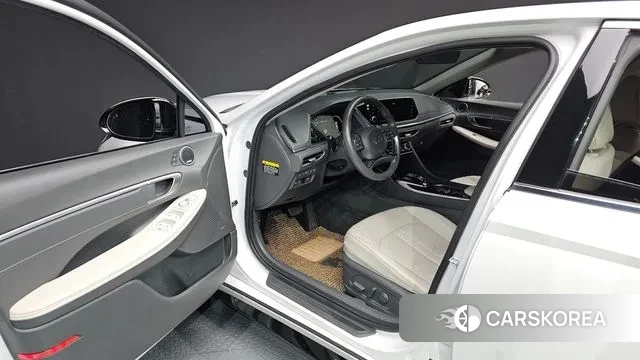 Hyundai Sonata (DN8) id 3307913 из Кореи 20