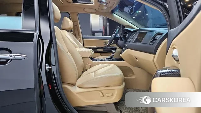 Kia The New Carnival id 3504704 из Кореи 20