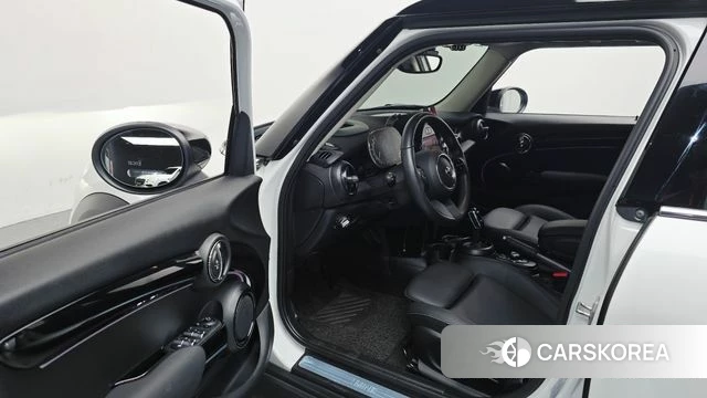 Mini Cooper id 4571621 из Кореи 32