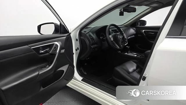 Nissan Altima id 4610312 из Кореи 20