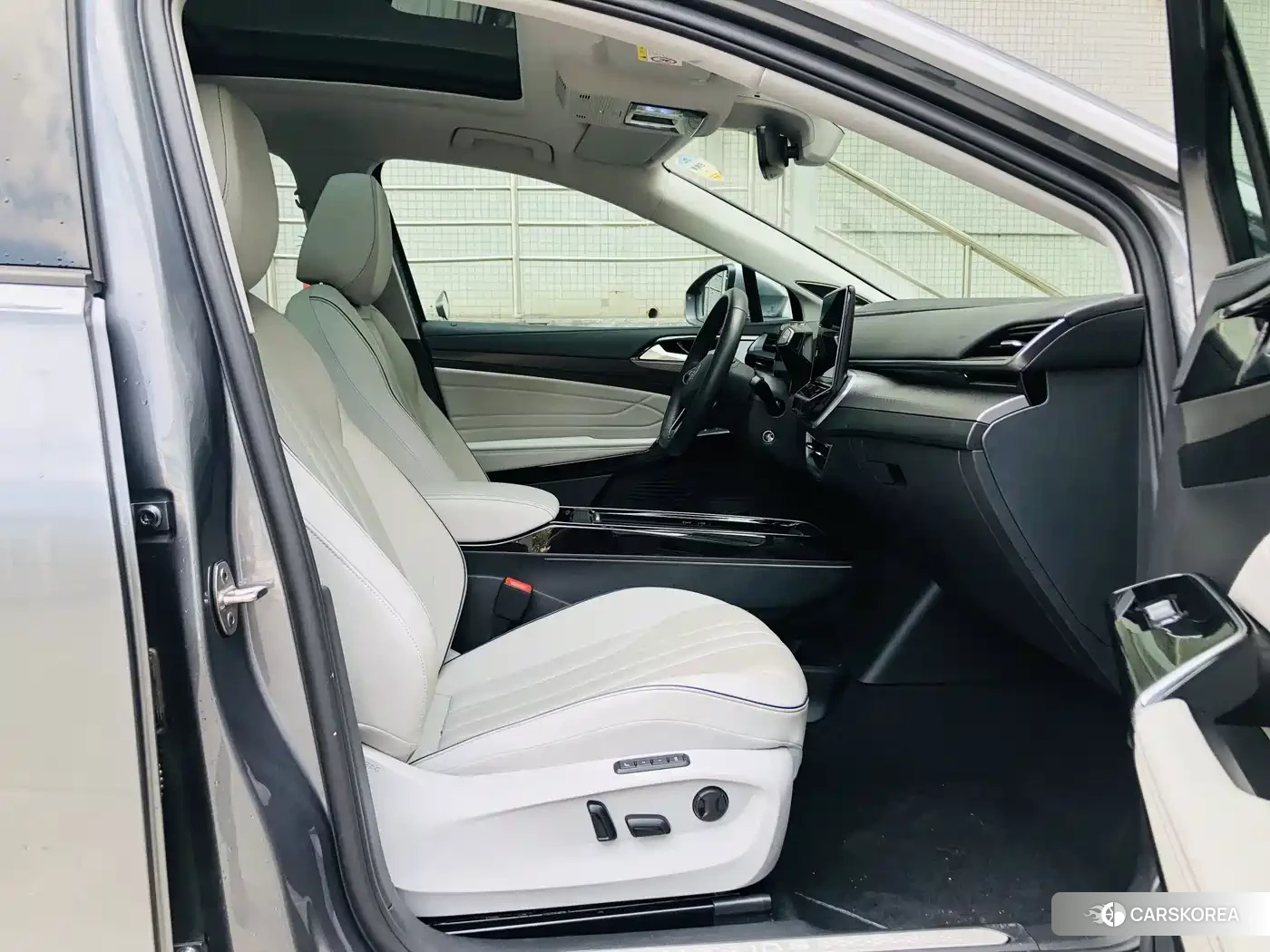 Volkswagen ID.6 X id 4545723 из Китая 17