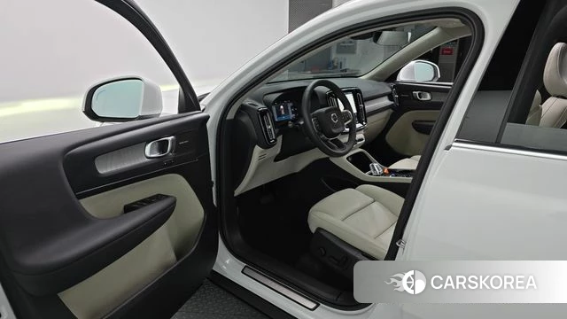 Volvo XC40 id 4571350 из Кореи 30