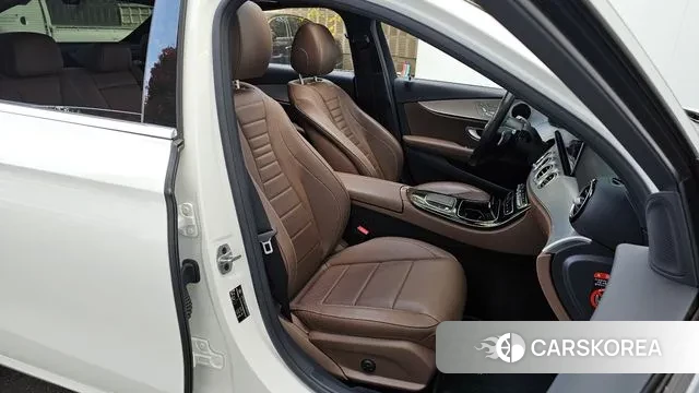 Mercedes-Benz E-Class W213 id 3349992 из Кореи 20