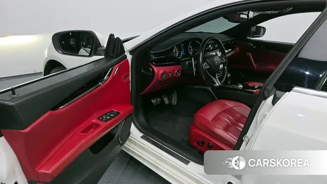 Maserati Quattroporte id 3494700 из Кореи 20