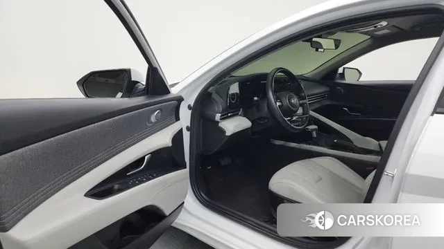 Hyundai Avante (CN7) id 3238392 из Кореи 20