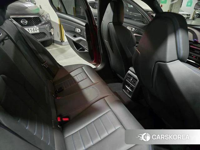 BMW 3 Series (G20) id 4578755 из Кореи 20