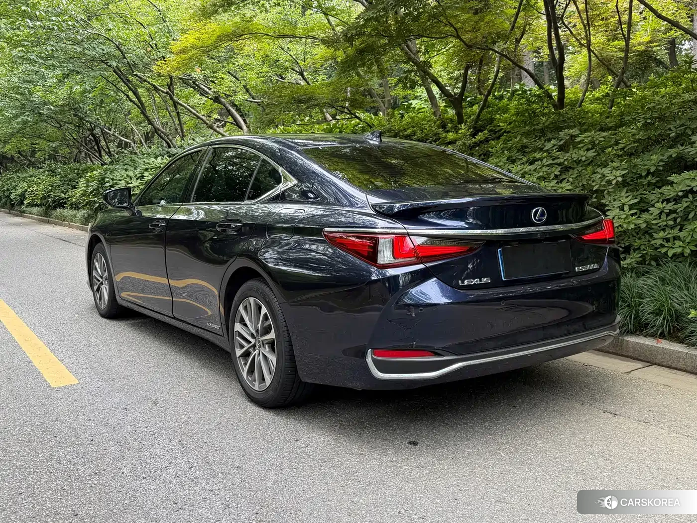 Lexus ES id 4655238 из Китая 15